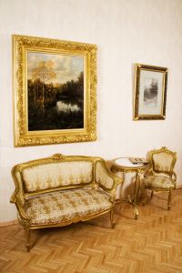 Багет "Растительный орнамент" в интерьере